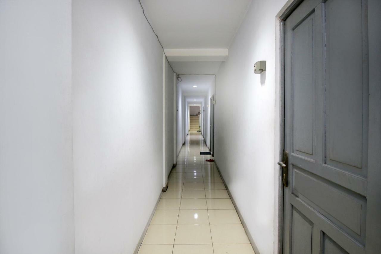 Rumahku Hayam Wuruk Mitra Reddoorz Jakarta Exteriör bild